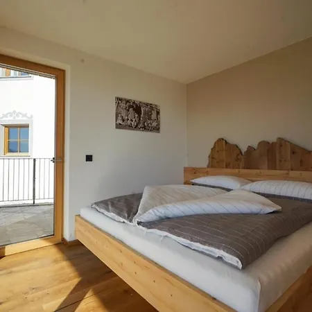 Oertlhof Apartment *